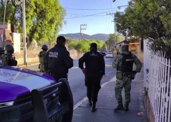 Abandonan cabeza humana afuera de escuela primaria en Zacatecas